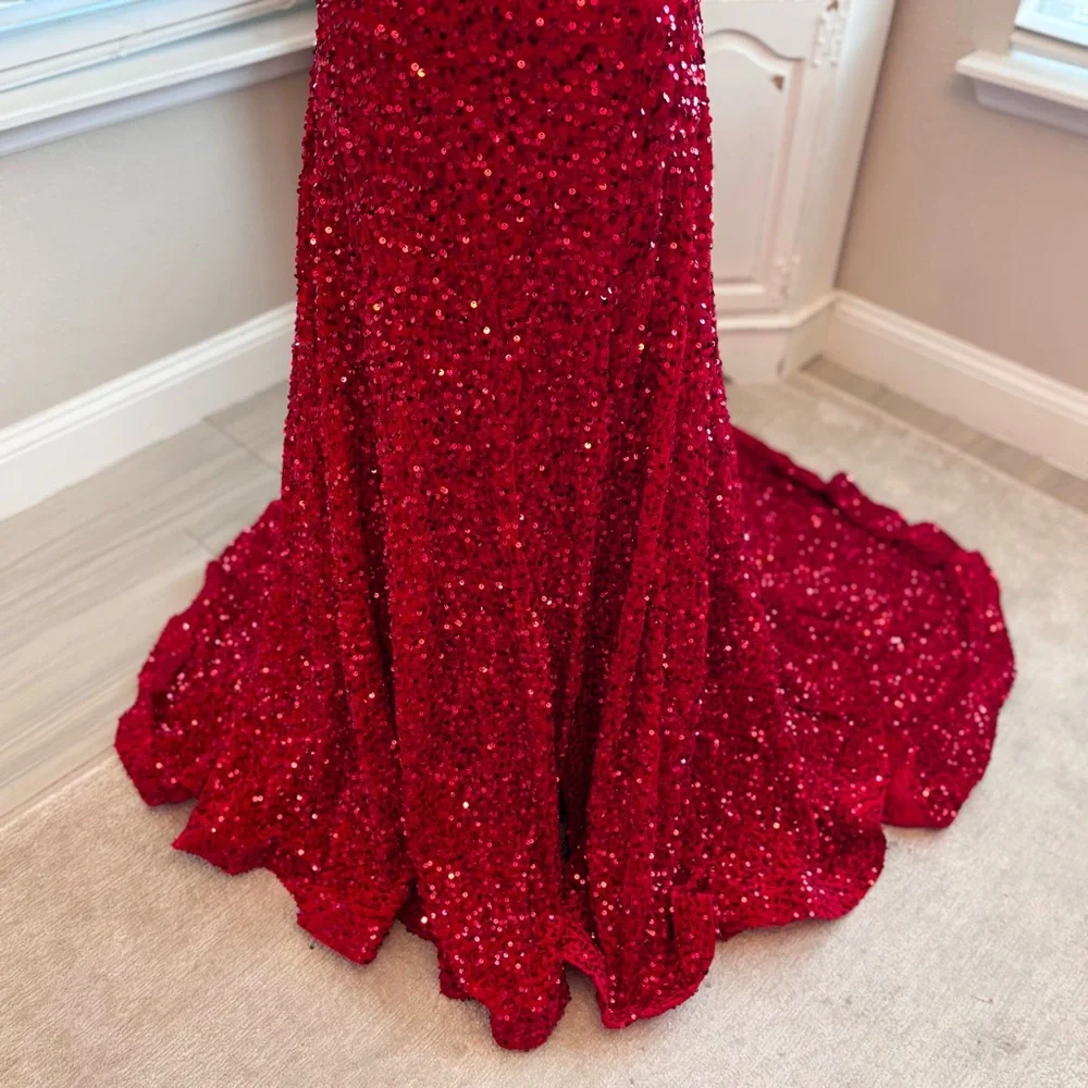 NEW Red Dress, Red Sequins Dress, Red Velvet, Red Prom Dress, NWOT, Size XL/16 - Picture 8 of 12